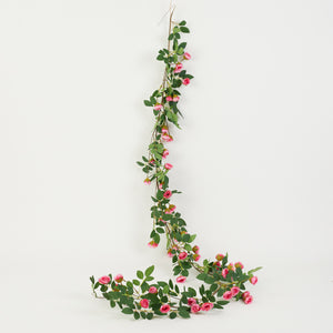 Punainen tekokameliaköynnös 180 cm